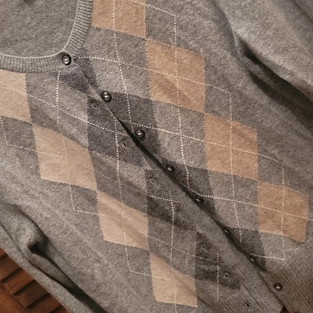 Apt 9 Gray Argyle Cashmere Cardigan Sweater Women's Large - Picture 3 of 5